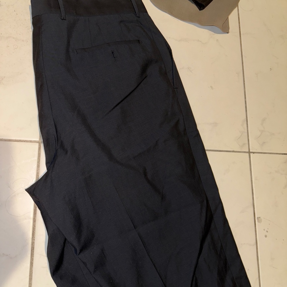 $250 HUGO BOSS WOOL TROUSERS